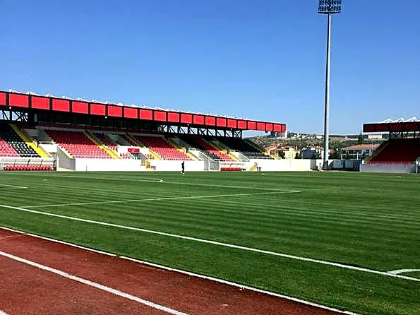 Kütahya Tavşanlı Stadyumu